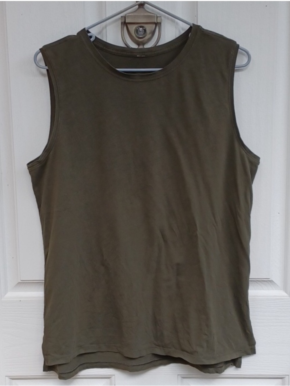 lululemon muscle tank olive green